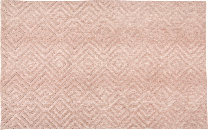 blush color rug