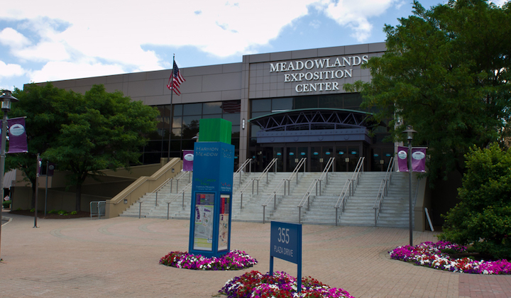 exterior of meadowlands exposition center